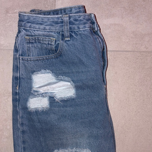 Distressed Blue Jeans - Picture 2 of 4